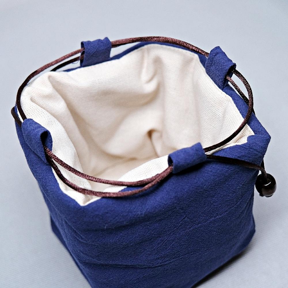 【自在坊茶具】茶具 茶壼布套─紅/藍 加厚款麻布保護布袋 抽繩棉布壺套 外出茶具提袋 壺套 棉布杯套 旅行茶具 收納布包-細節圖6