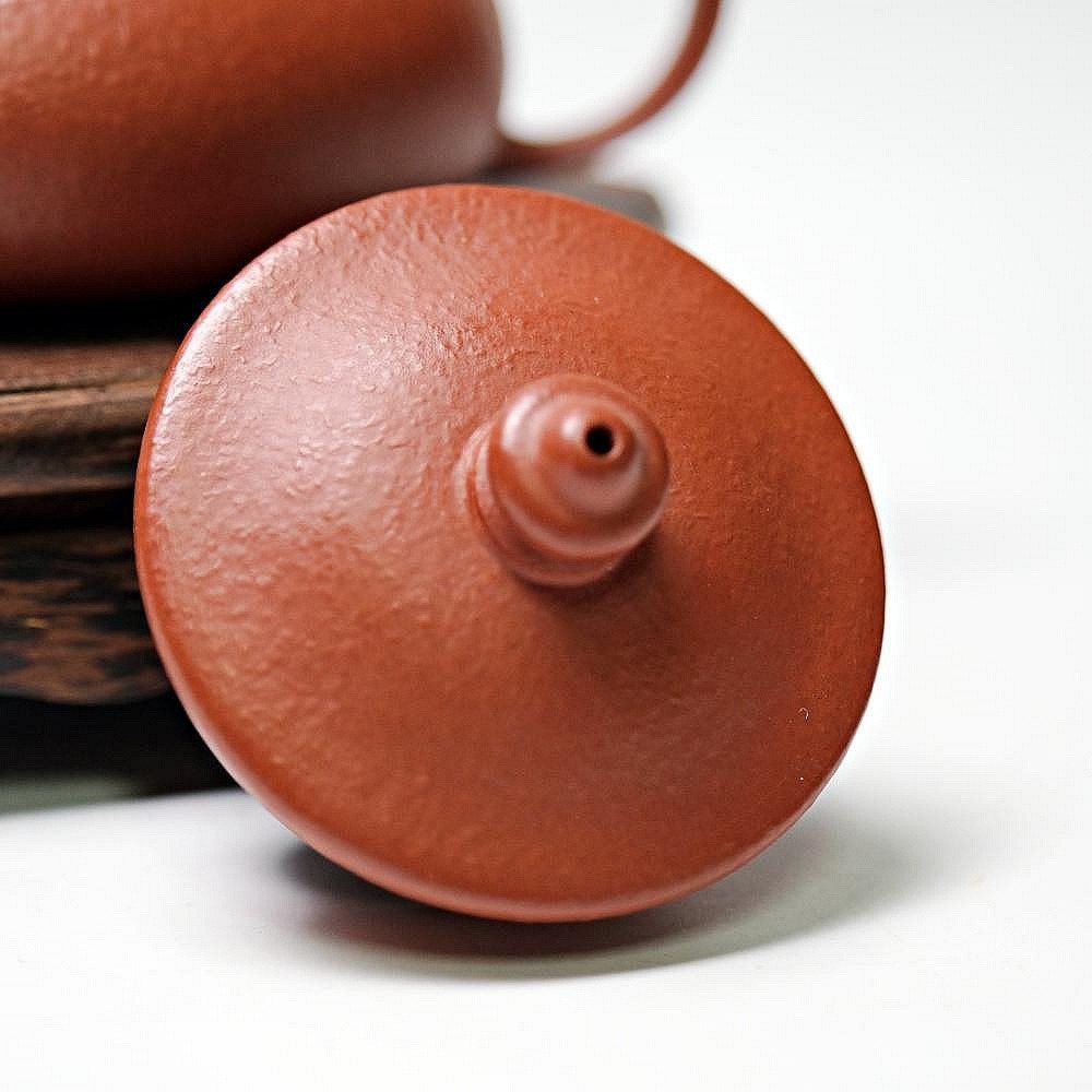 【自在坊茶具】段麗娟梨皮朱泥寒江壺─120ml 工藝師手作 原礦紫砂 宜興茶壺 一把好壺 出湯順暢 三寸不斷-細節圖5