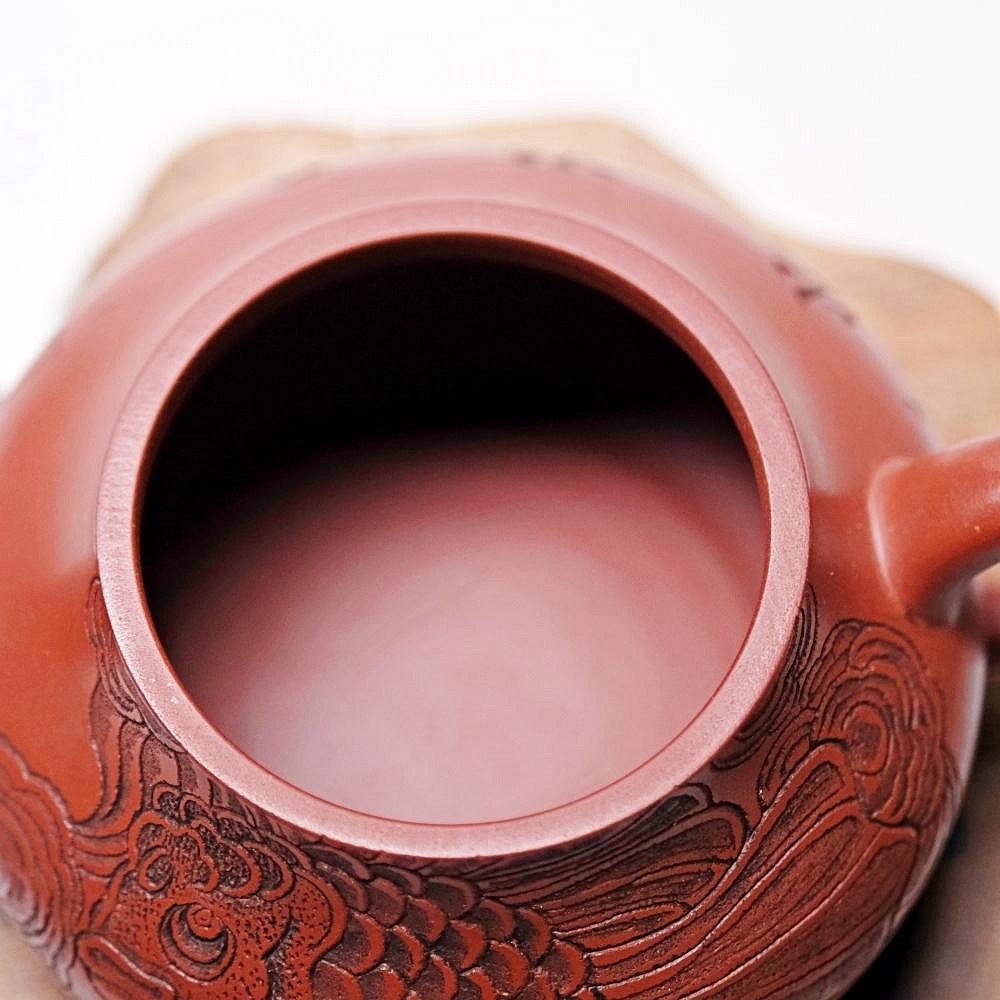【自在坊茶具】董俊魚趣大紅袍君德壺─170ml 工藝師手作 原礦紫砂 宜興茶壺 一把好壺 出湯順暢 三寸不斷-細節圖8
