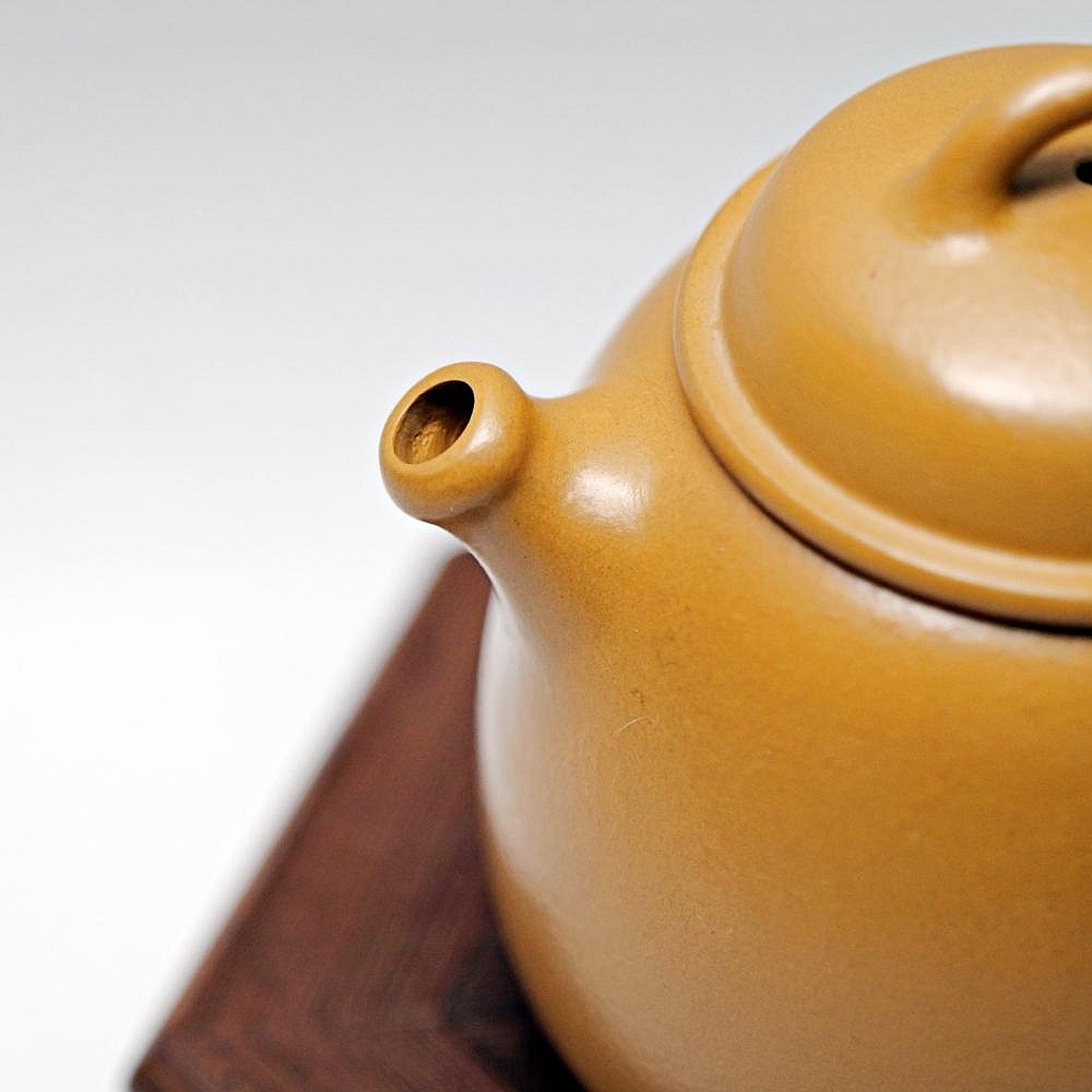 【自在坊茶具】李麗華黃金朱泥憨瓢壺─180ml 工藝師手作 原礦紫砂 宜興茶壺 一把好壺 出湯順暢 三寸不斷-細節圖3