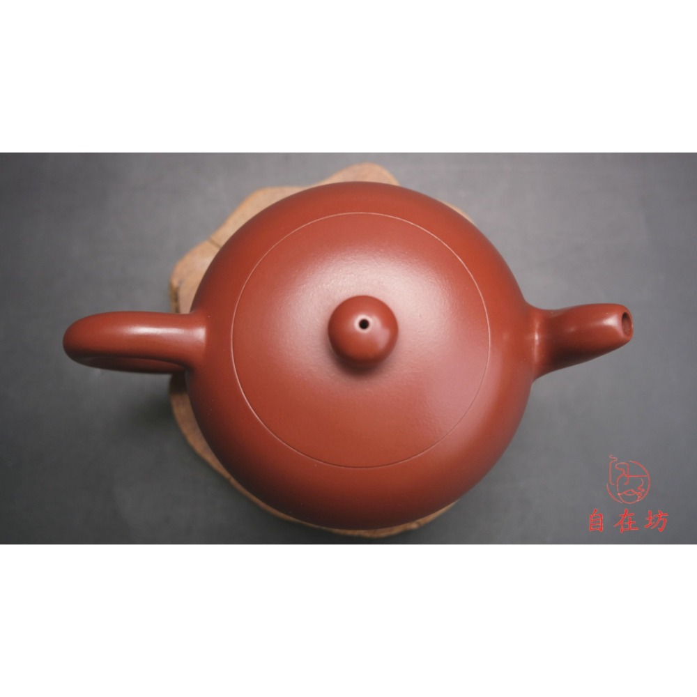 【自在坊茶具】茶壼 紫砂壼 宜興紫砂【邵美華大紅袍一粒珠壺-320ML】工藝師手作手工茶壼 出湯順暢【全館滿599免運】-細節圖3