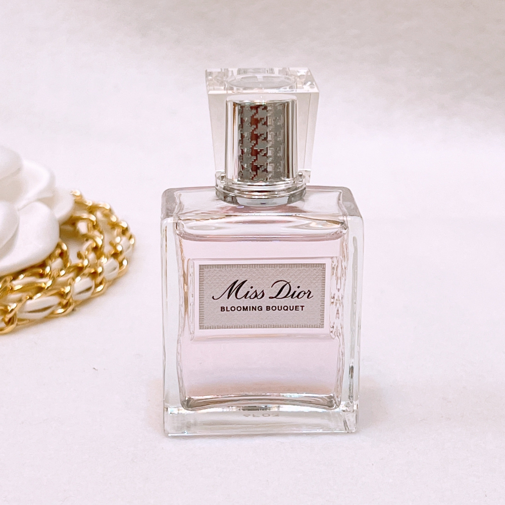 Dior迪奧 Miss Dior 花漾親吻淡香水（滾珠瓶）20ml 專櫃貨 花漾淡香水 親吻香水 香水 女香-細節圖3