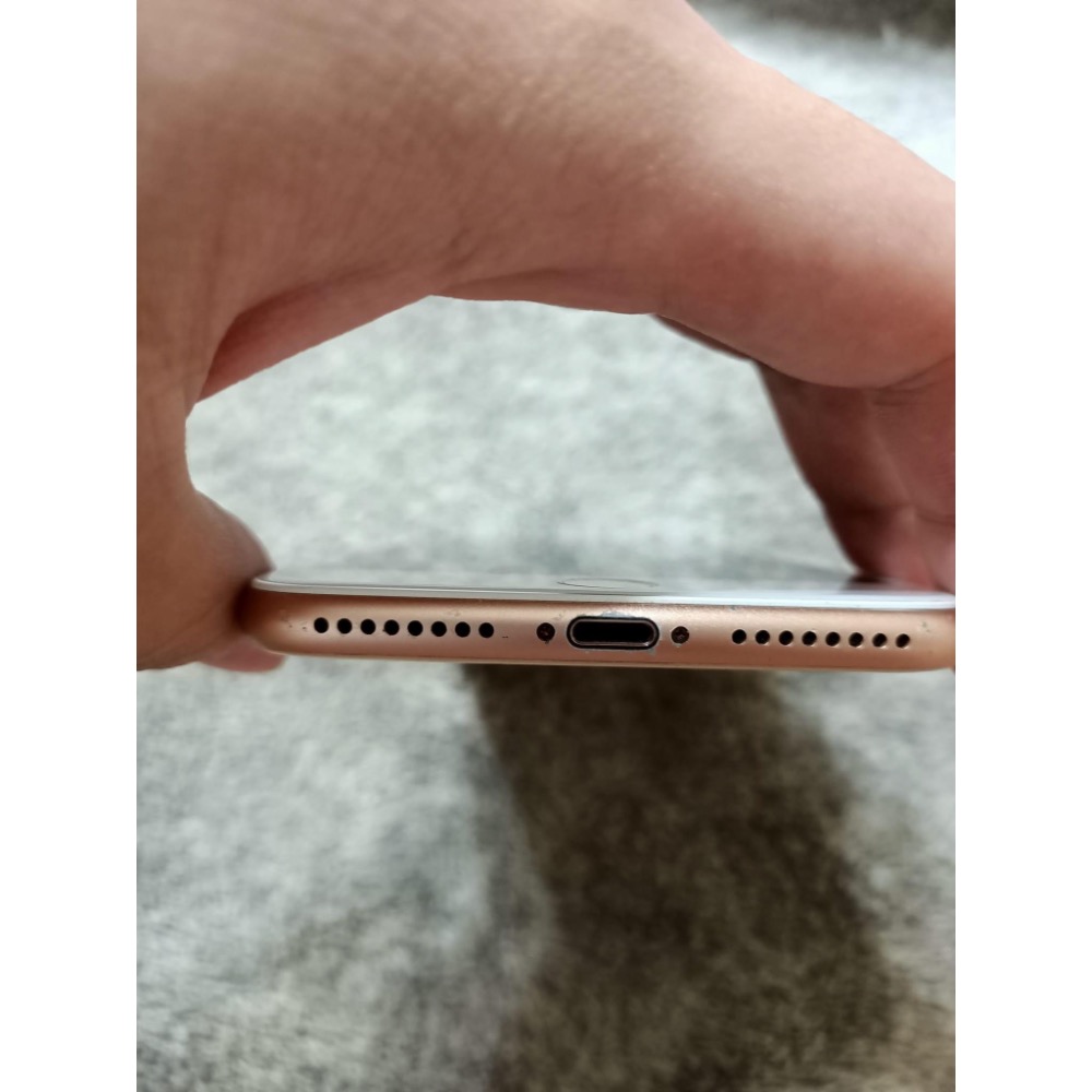 蘋果8plus-細節圖4