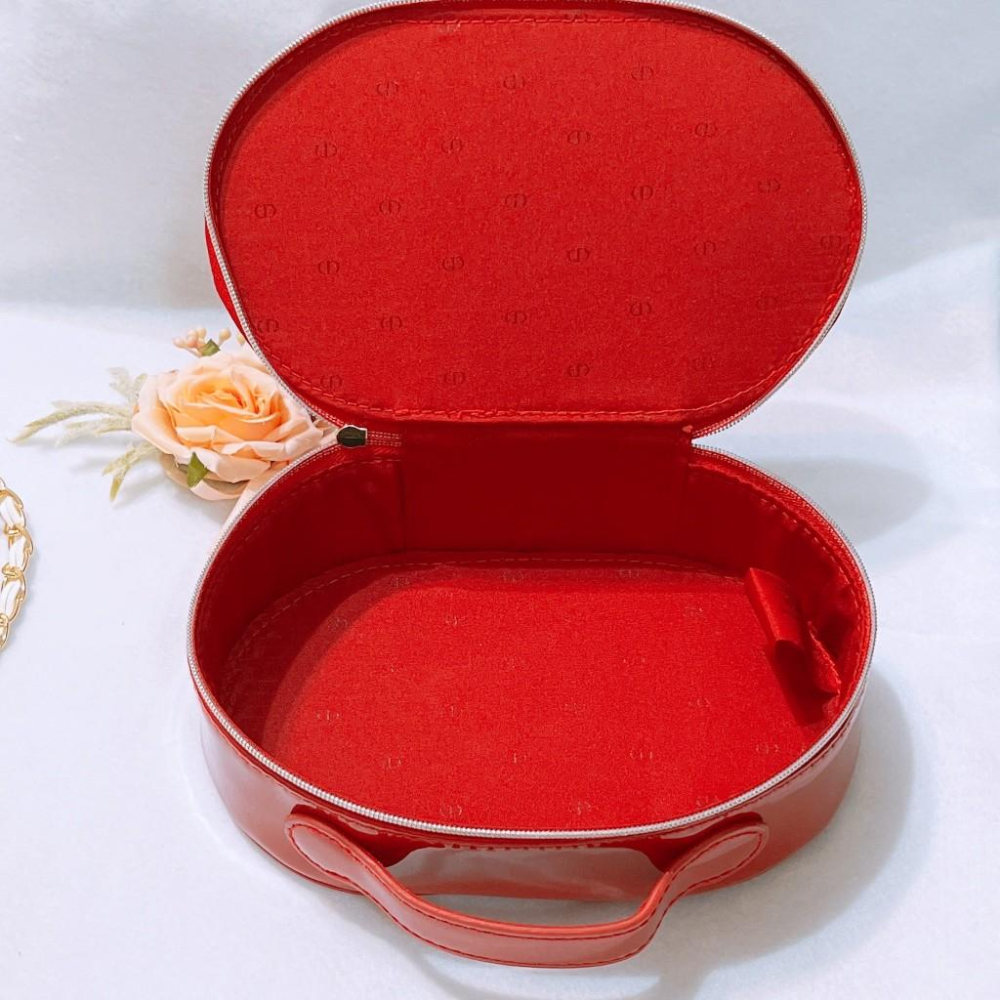 DIOR 迪奧 漆皮緋紅手提包 18*5*11cm 正品 全新百貨專櫃貨 化妝包 手提袋-細節圖2