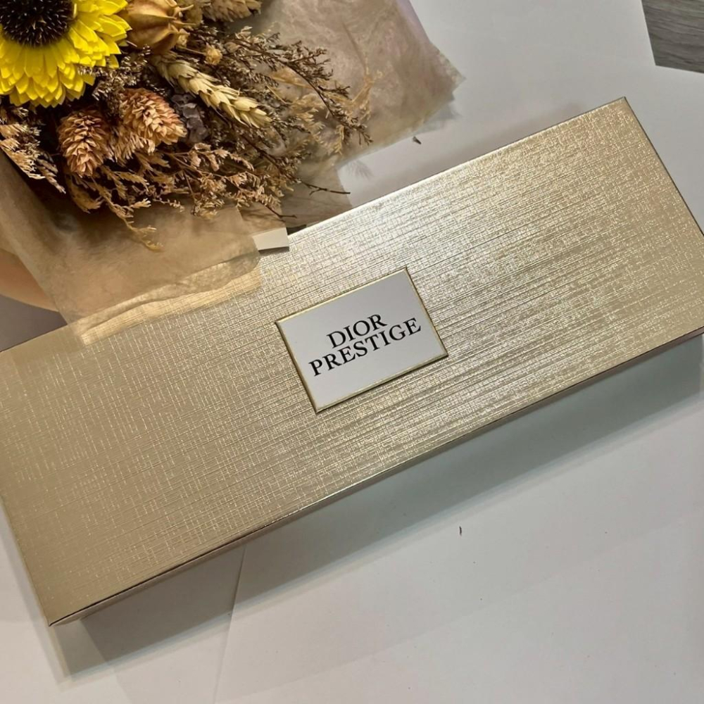 Dior 迪奧精萃再生玫瑰寵愛禮盒七件組 7件組 精萃再生潔顏乳 微導精露 乳霜 源萃 凝露 專櫃貨-細節圖2