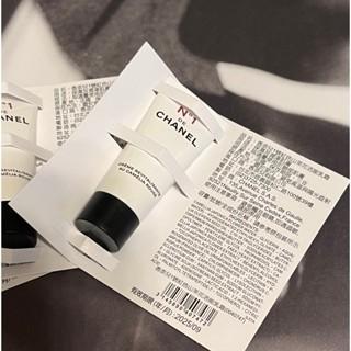 CHANEL香奈兒1號紅色山茶花活能乳霜 珍珠光感隔UV離凝露SPF50 5ml-細節圖2