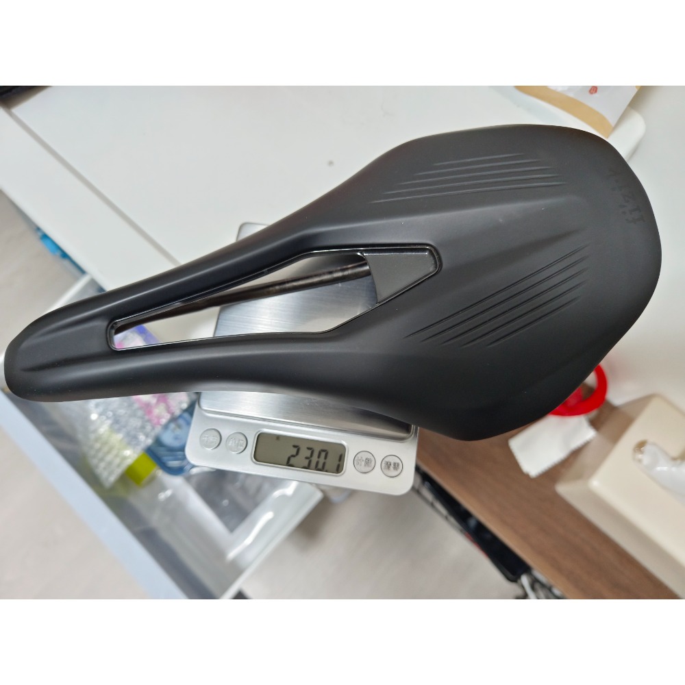 Fizik Vento Argo R3坐墊-細節圖2