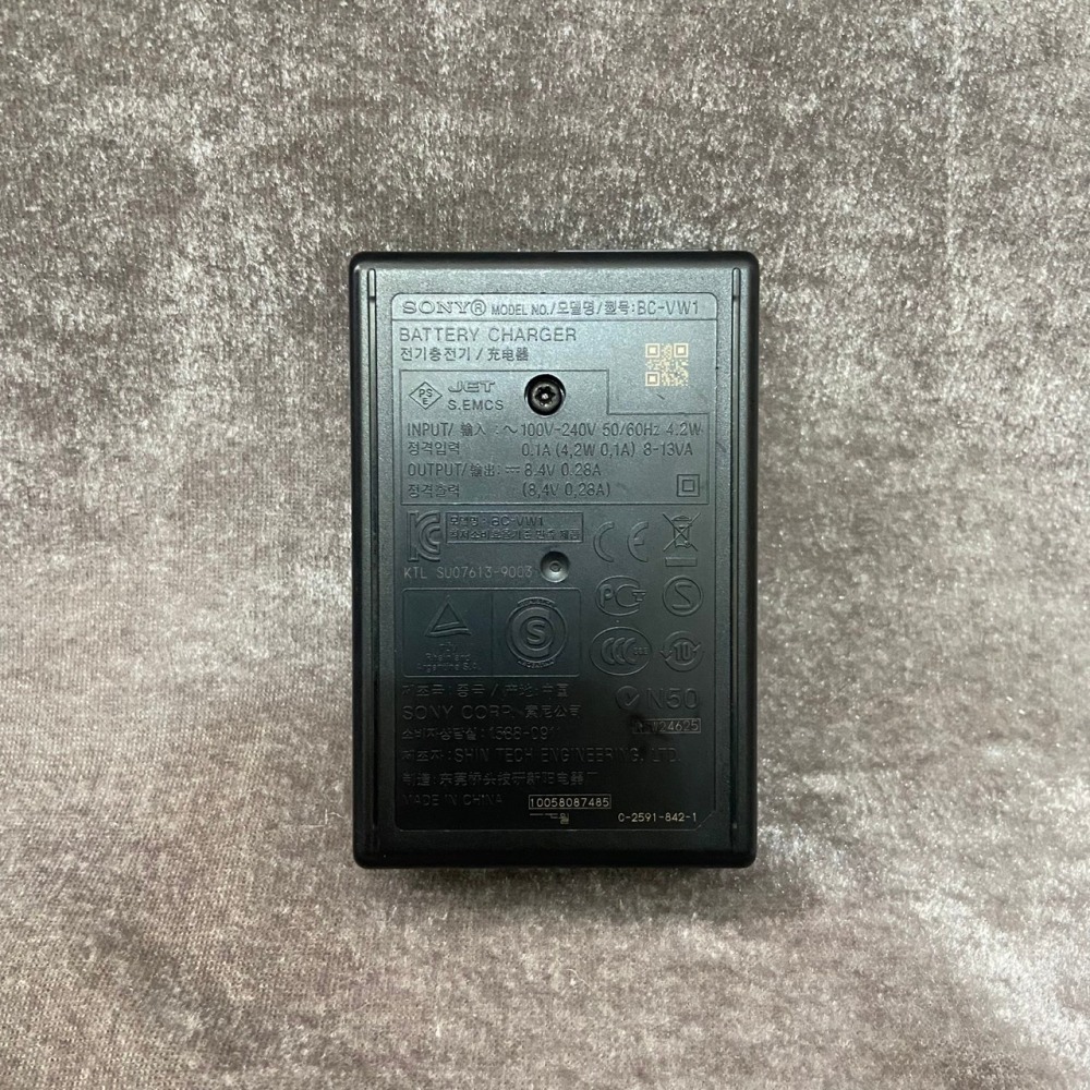 二手 SONY NP-FW50 FW-50 原廠 座充 充電器 電量顯示 BC-VW1 BC-TRW-細節圖2