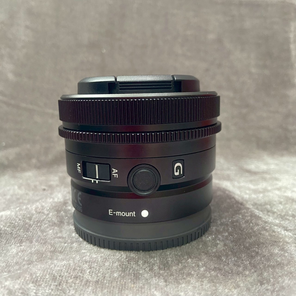 SONY 24mm F2.8 G SEL24F28G 24G (公司貨) (A72 A73 A7C A74 A7R3)-細節圖3