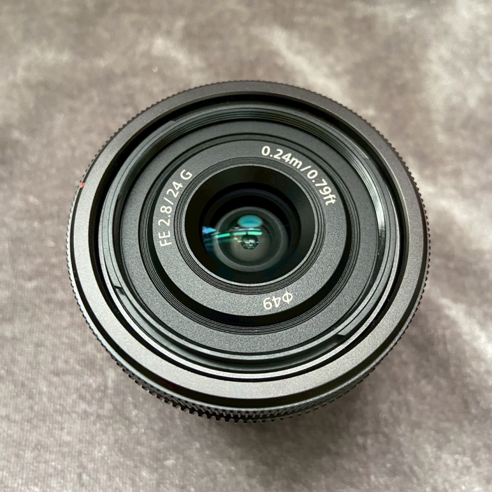 SONY 24mm F2.8 G SEL24F28G 24G (公司貨) (A72 A73 A7C A74 A7R3)-細節圖5