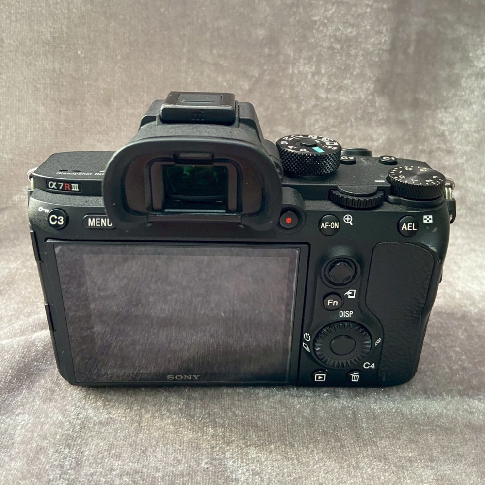Sony A7R3 A7RIII A7RM3 單機身 快門1萬4 (公司貨)-細節圖3