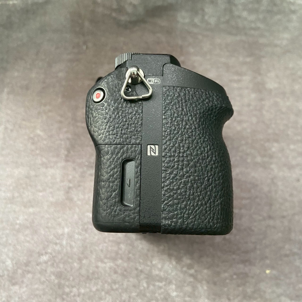 Sony A7R2 A7RII A7RM2 單機身 水貨 (A7R3 A74 A7R4 A75 A72 參考)-細節圖5