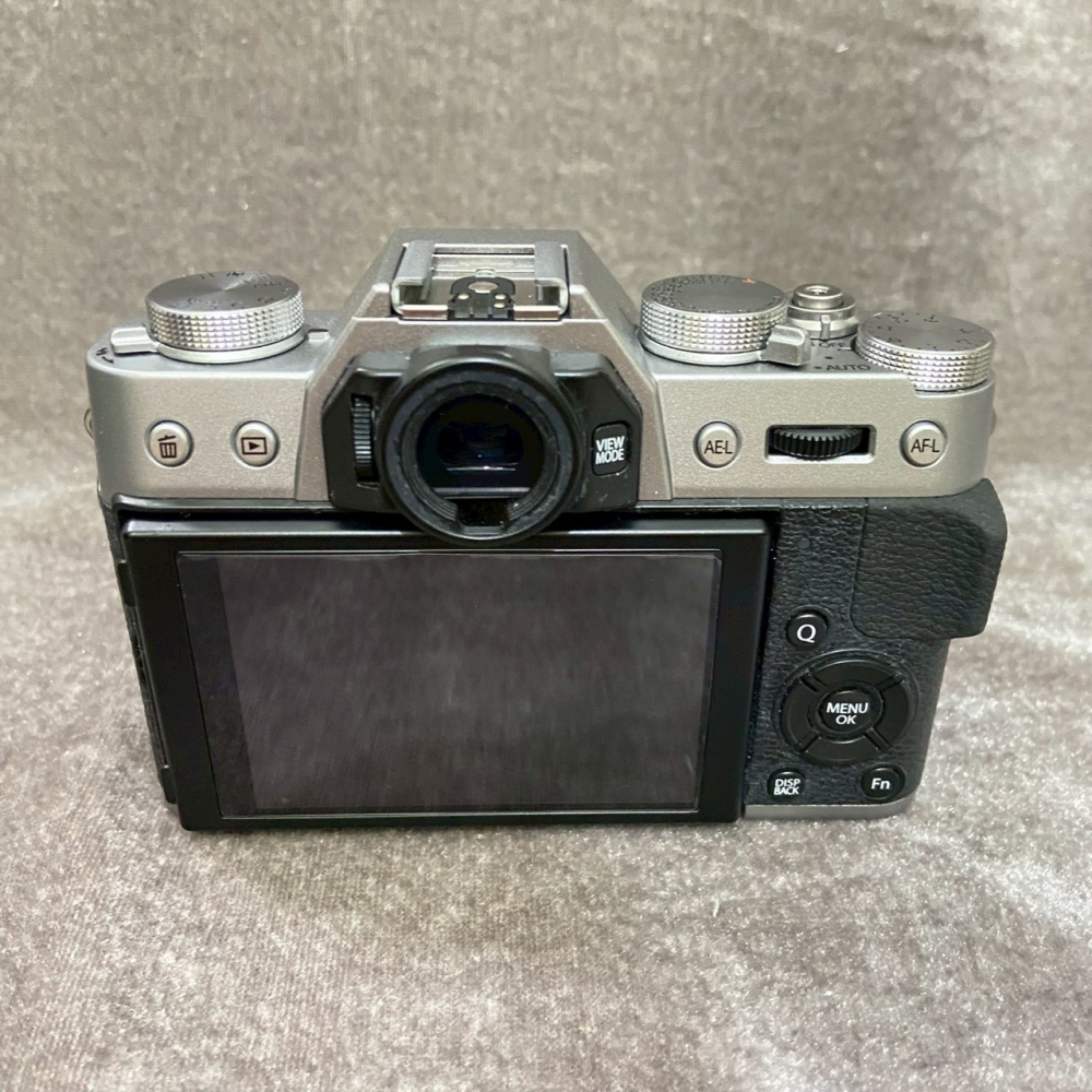富士 Fujifilm X-T10 XT10 銀色 單機身 (水貨)-細節圖4
