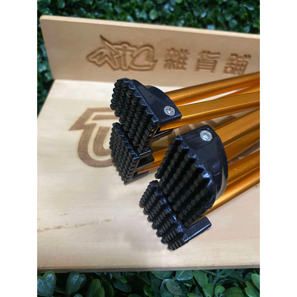 【WTC雜貨舖】日本職棒 東京讀賣巨人 LEZAX 輕量摺疊小板凳-細節圖9