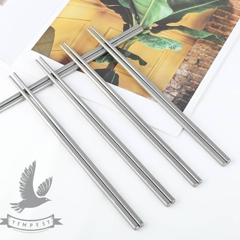 【純鈦筷】鈦餐具 可拆兩節 露營用品 純鈦 鈦筷子 鈦湯匙 露營 鈦餐具組 環保餐具 隨身餐具 純鈦筷子 空心鈦筷 鈦筷-細節圖4