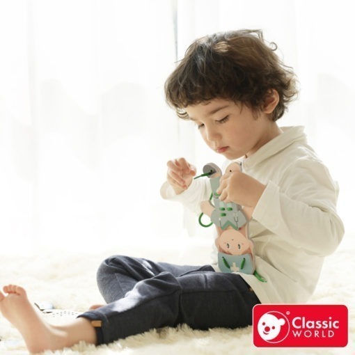 【德國 classic world 客來喜經典木玩】兒童穿線遊戲-我的工作服男孩款26pcs/女孩款28pcs-細節圖4