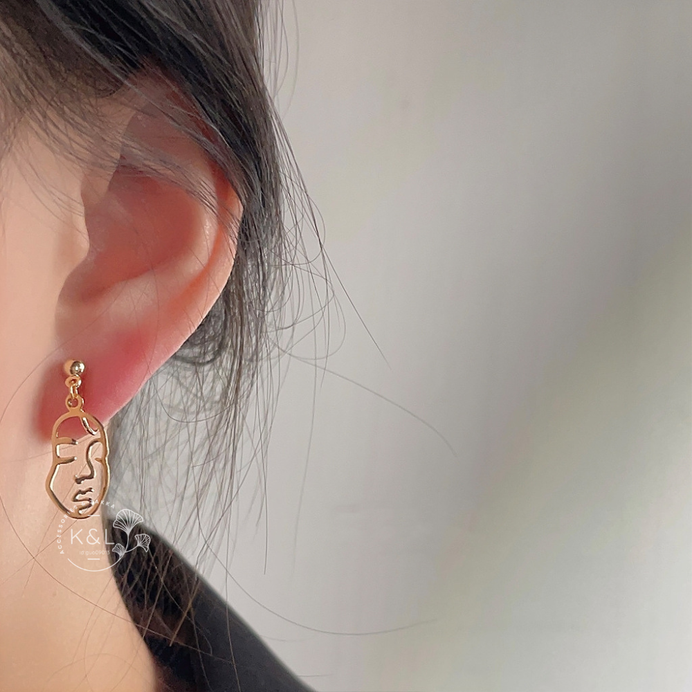 現貨。純銀針式｜夾式 抽象線條臉譜耳環 人臉耳環 耳環 蚊香耳夾 漩渦耳夾 無耳洞 夾式 蚊香夾 耳夾耳環-細節圖4