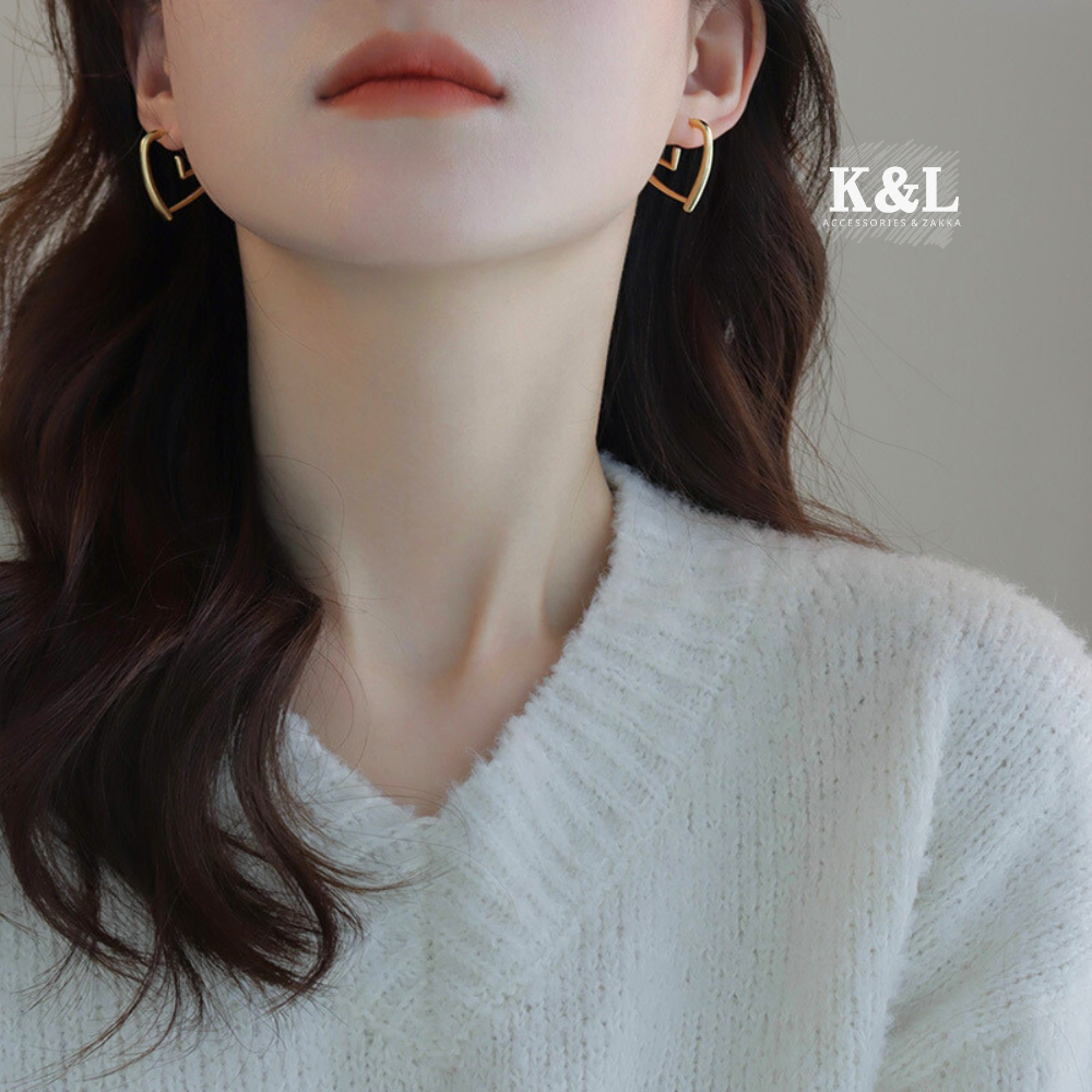 2色｜針式｜夾式 鏤空框架愛心耳環 極簡設計 歐美耳環 愛心耳環 耳針 耳環 飾品 禮物-細節圖5