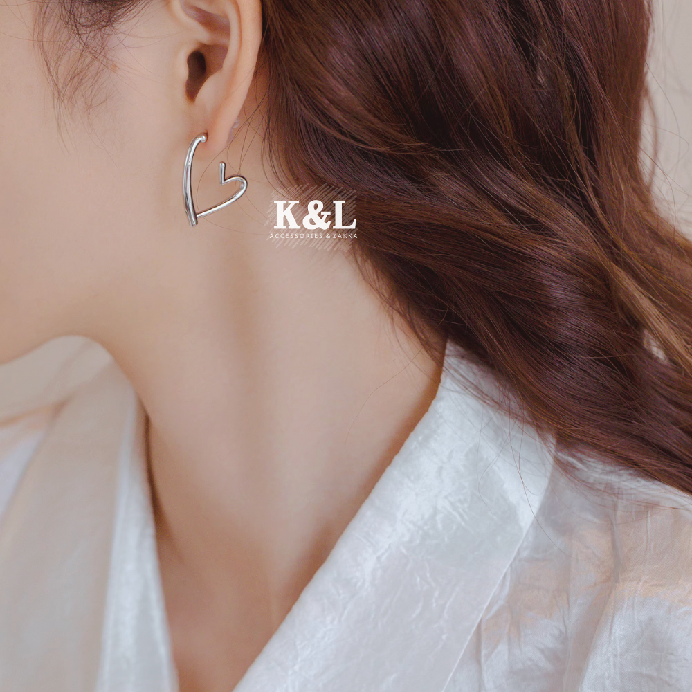 2色｜針式｜夾式 鏤空框架愛心耳環 極簡設計 歐美耳環 愛心耳環 耳針 耳環 飾品 禮物-細節圖6