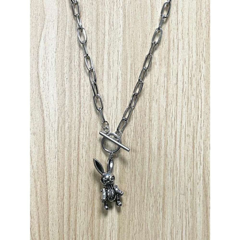 全新台灣現貨 四肢可動 兔子項鍊 十字項鍊 潮流個性 嘻哈時尚項鍊-細節圖5