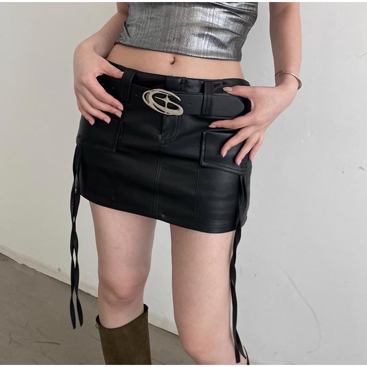 全新台灣現貨  腰帶(十字星辰) 金屬設計感小眾 百搭黑色皮帶ins風潮-細節圖2