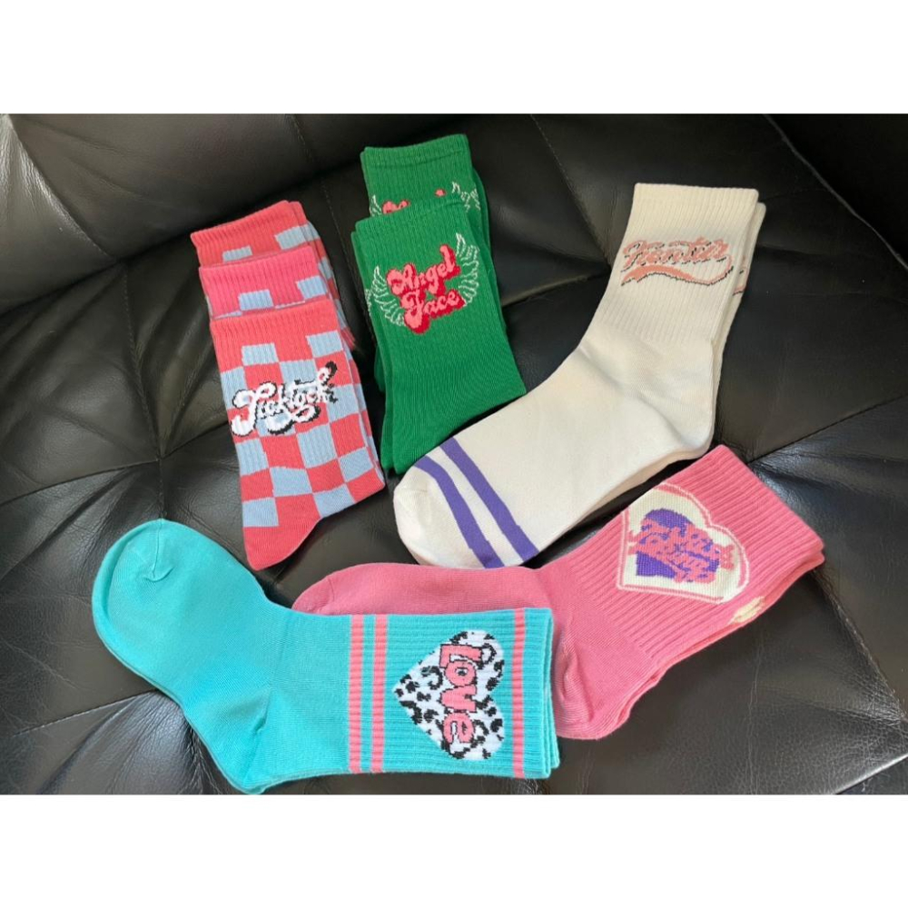 全新台灣現貨 美式復古 網紅街頭 高彩個性襪-細節圖2