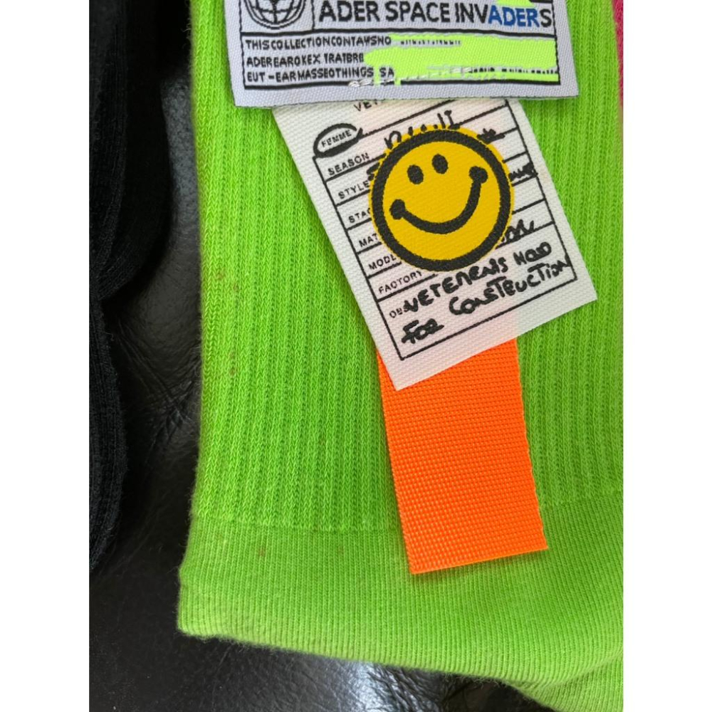 全新台灣現貨 韓國微笑標籤貼布 中筒襪 彩色襪-細節圖3