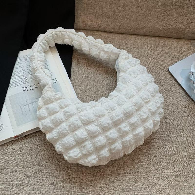 全新台灣現貨 百搭糖果色單肩腋下手提包褶皺迷你雲朵包 月牙包-細節圖2