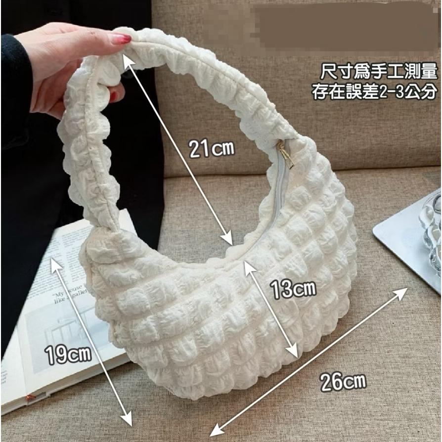 全新台灣現貨 百搭糖果色單肩腋下手提包褶皺迷你雲朵包 月牙包-細節圖3