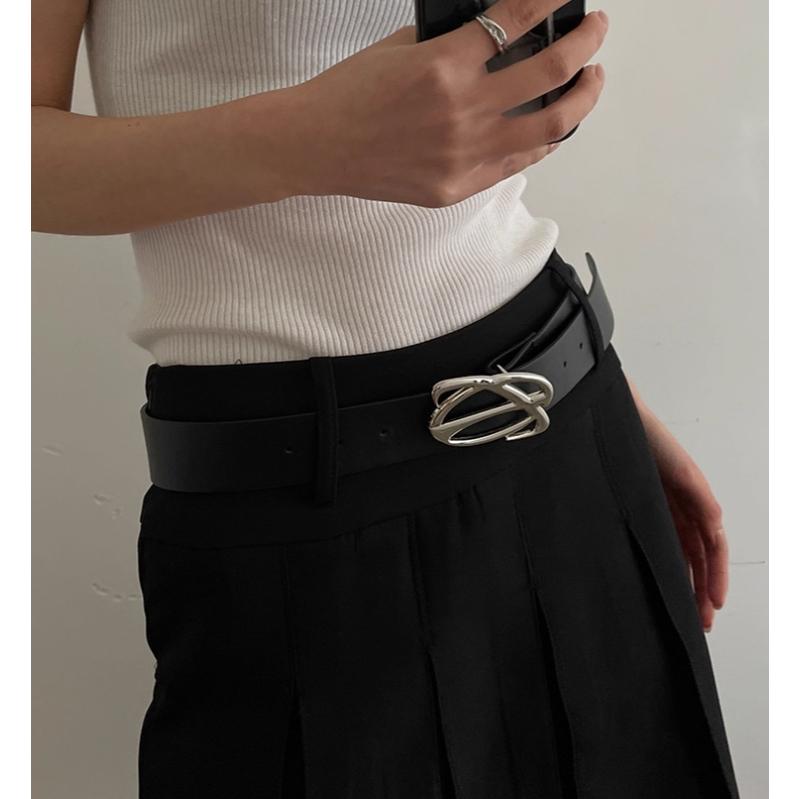 全新台灣現貨 腰帶(宇宙) 金屬設計感小眾 百搭黑色皮帶ins風潮-細節圖2