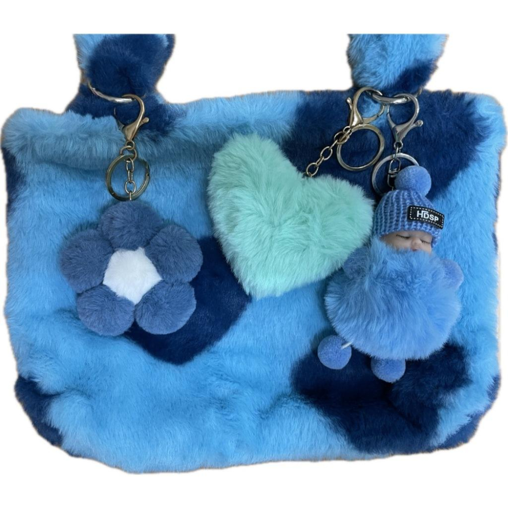 全新台灣現貨 毛絨包包 愛心拼接毛毛包 附可愛掛飾 手提單肩包 托特包-細節圖3