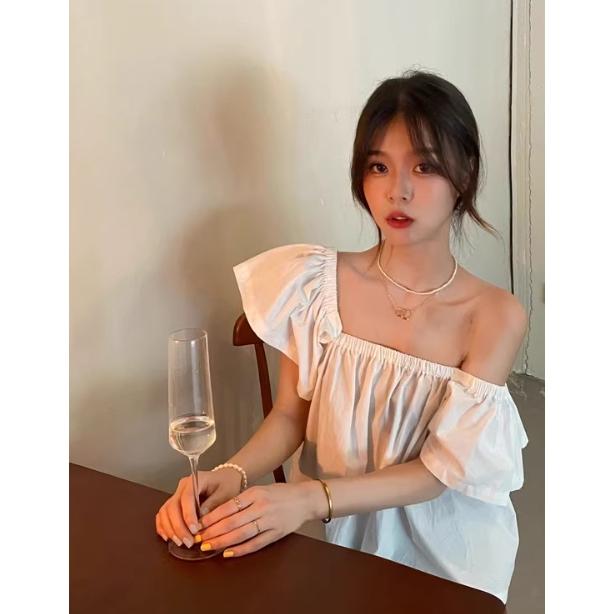 全新台灣現貨 寬鬆顯瘦一字肩荷葉邊襯衫上衣-細節圖2