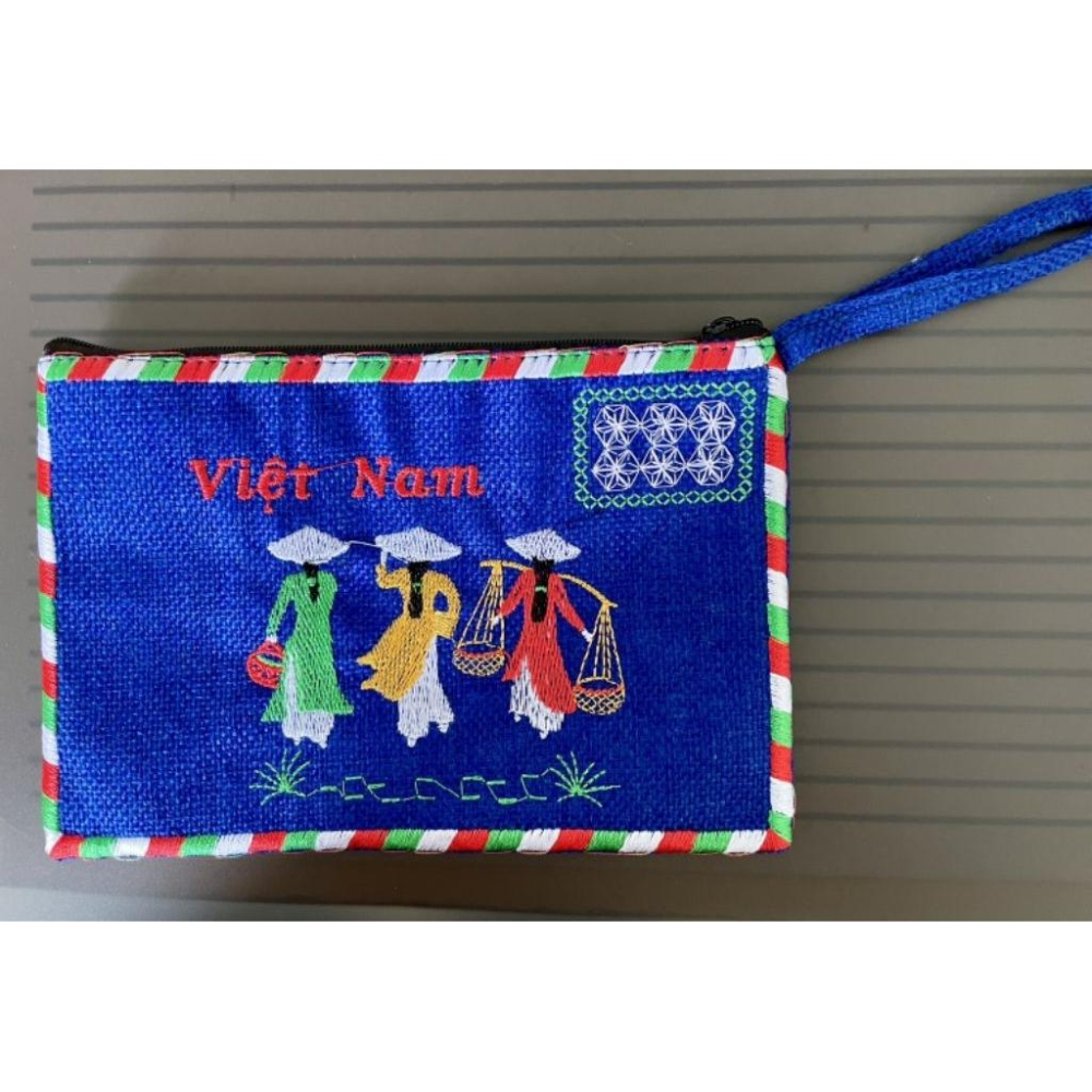 全新台灣現貨 越南帶回 奧黛女孩形象 刺繡 黃麻面料 信封包 收納袋-細節圖7