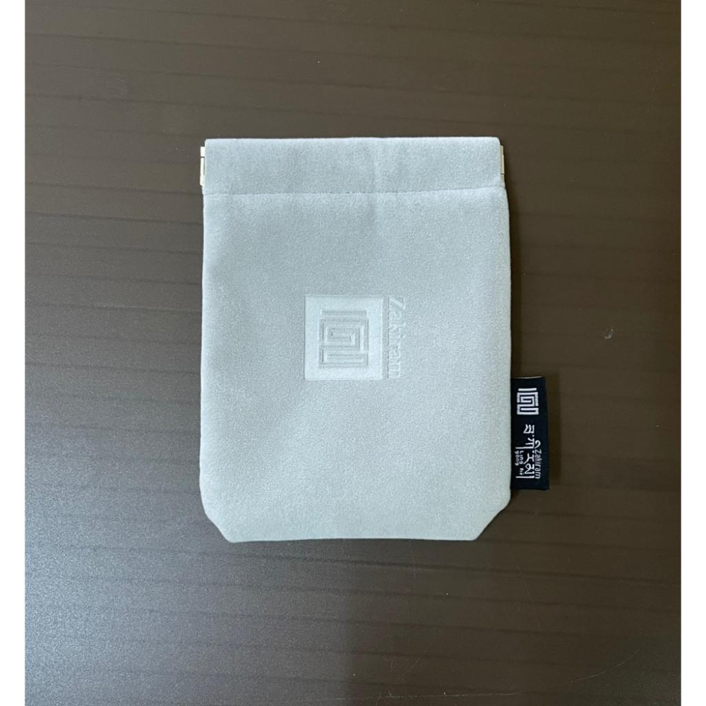 {幫友代售} 李緊派 靈赫宮 扎基拉姆娘娘 質感灰色 絨布彈片 財寶袋 聖物收納袋-細節圖2