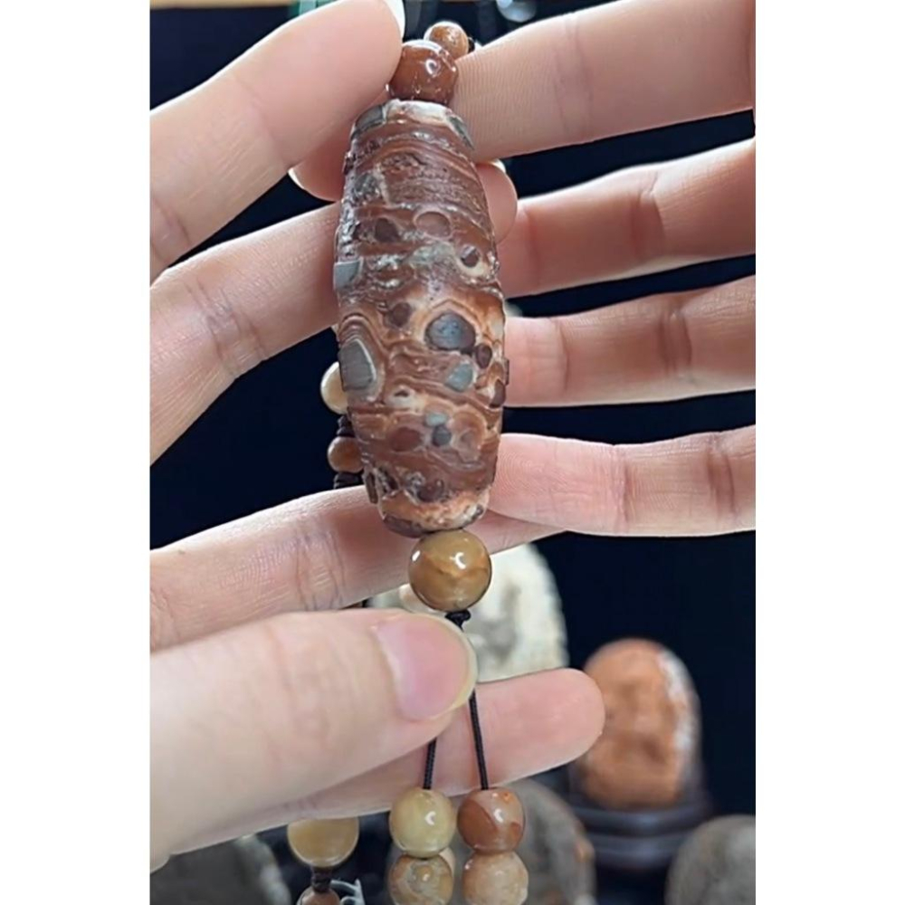 ｛幫友代售｝依莉絲.喜德 泰國龍宮舍利 天珠  強大正能量 附禮盒-細節圖3