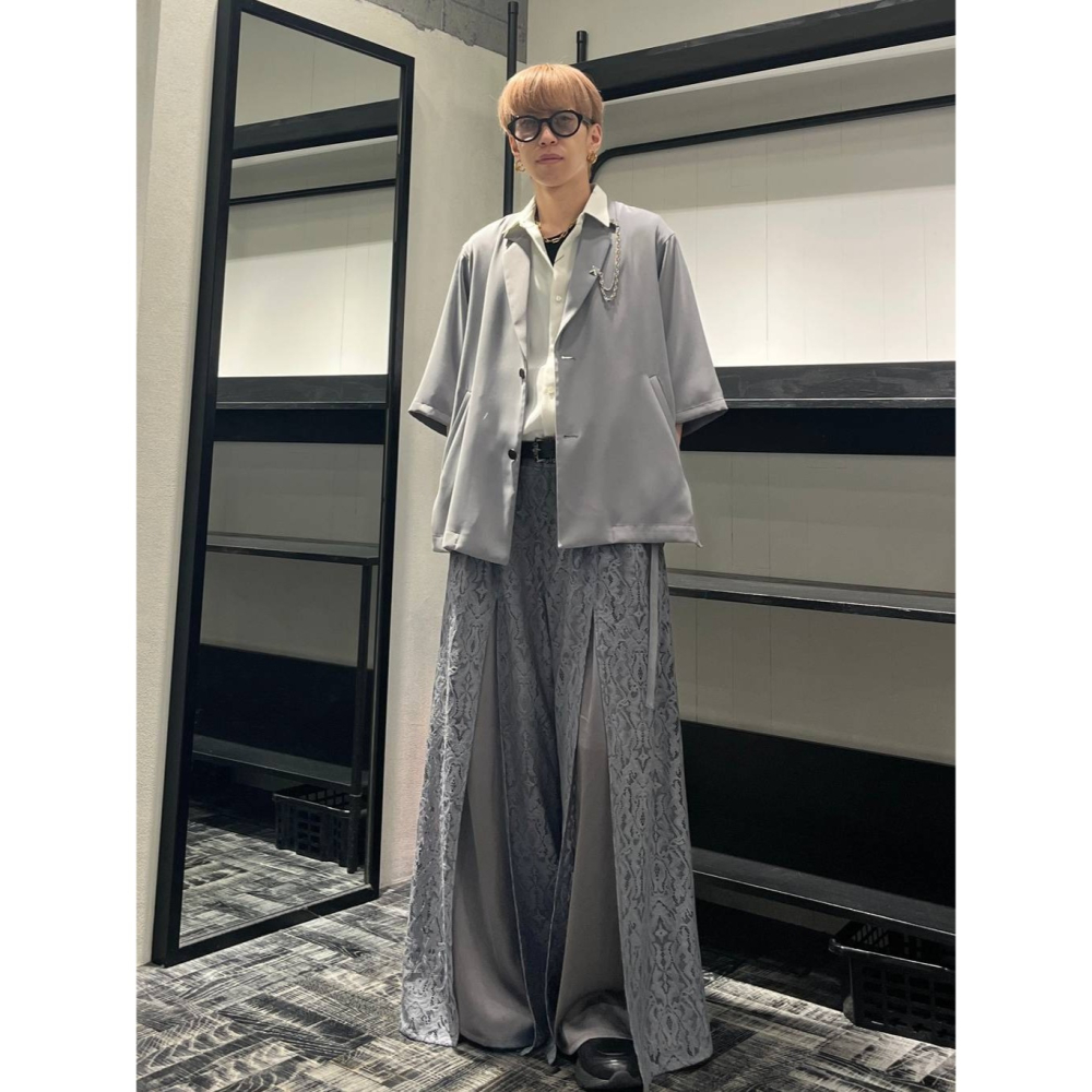 🐈快來帶走我的二手衣🐈 日本正品 HARE 《定番設計TOROMI系列》高級光澤感下襬綁帶短袖西裝外套 灰色 日牌-細節圖7