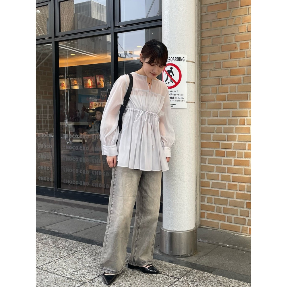 🐈 快來帶走我的二手衣 🇯🇵 🐈 日本正品 mystic 蝴蝶結綁帶透膚抓褶罩衫 藍色 二手日牌-細節圖5