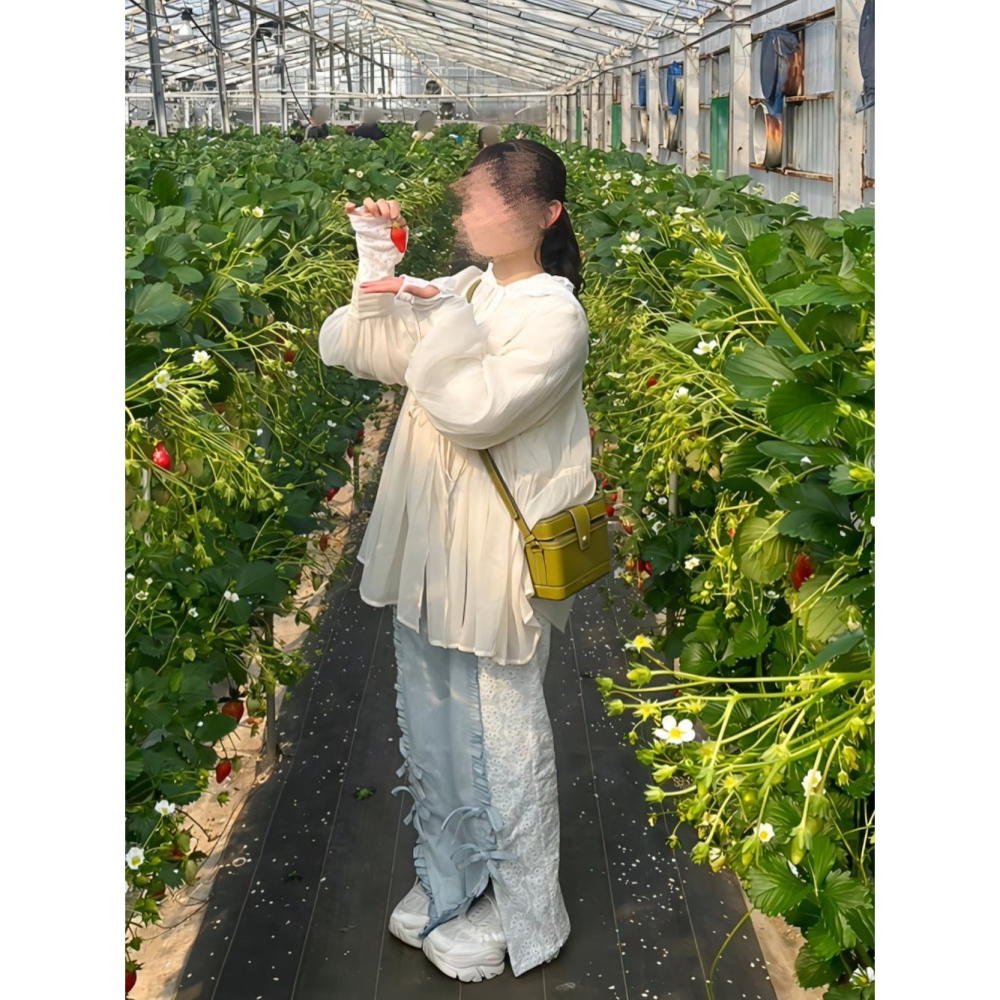 🐈 快來帶走我的二手衣 🇯🇵 🐈 日本正品 mystic 蝴蝶結綁帶透膚抓褶罩衫 藍色 二手日牌-細節圖9