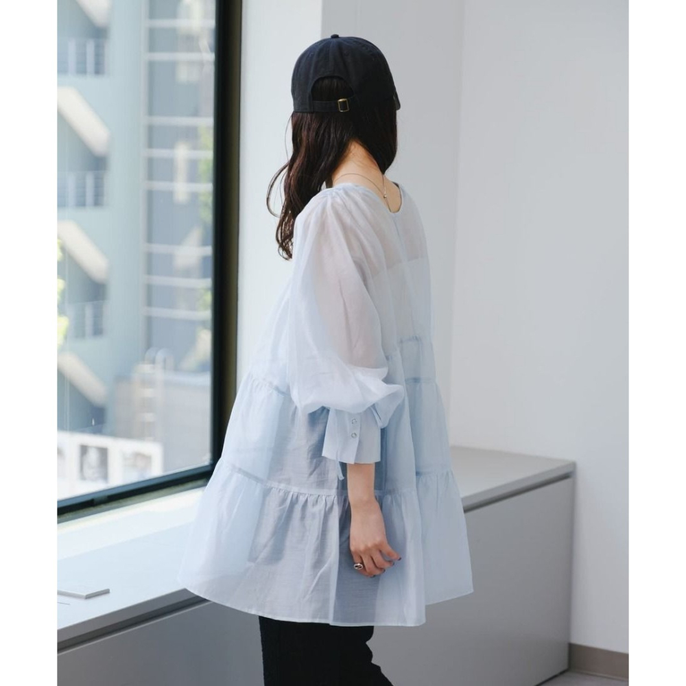 🐈 快來帶走我的二手衣 🇯🇵 🐈 日本正品 Kastane 光澤感蛋糕透膚襯衫 藍色 短洋裝 二手日牌 古著-細節圖6