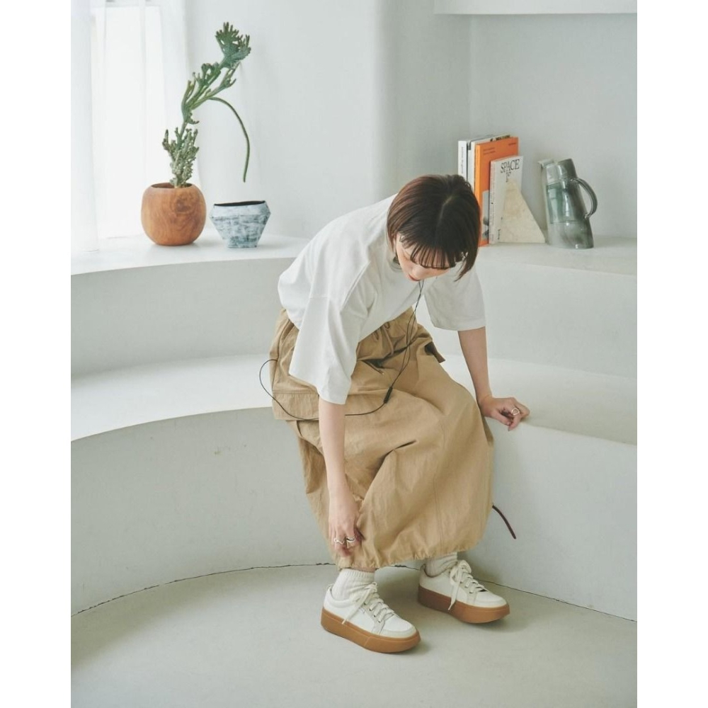 🐈 快來帶走我的二手衣 🇯🇵 🐈 日本正品 Unclip 工裝感抽繩綁帶半身裙 卡其色 模特村濱遙 個人品牌 二-細節圖4