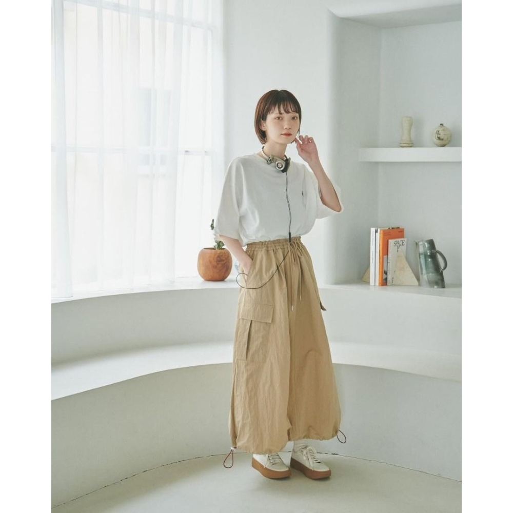 🐈 快來帶走我的二手衣 🇯🇵 🐈 日本正品 Unclip 工裝感抽繩綁帶半身裙 卡其色 模特村濱遙 個人品牌 二-細節圖5