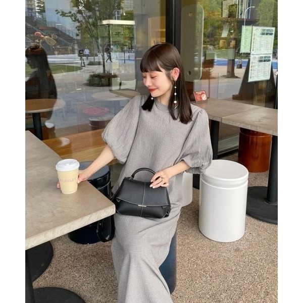 🐈 快來帶走我的二手衣 🇯🇵 🐈 日本正品 hinari 細格紋泡泡袖洋裝 灰色 二手日牌 古著-細節圖4