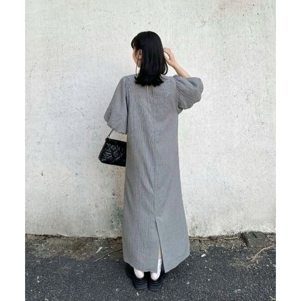 🐈 快來帶走我的二手衣 🇯🇵 🐈 日本正品 hinari 細格紋泡泡袖洋裝 灰色 二手日牌 古著-細節圖5