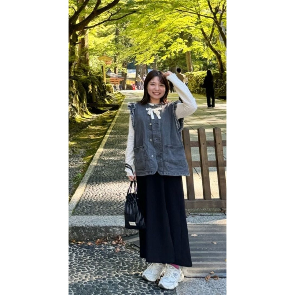 🐈 快來帶走我的二手衣 🇯🇵 🐈 日本正品 FREAK＇S STORE 日本人氣！挺版排釦牛仔背心 炭灰色 日牌-細節圖8