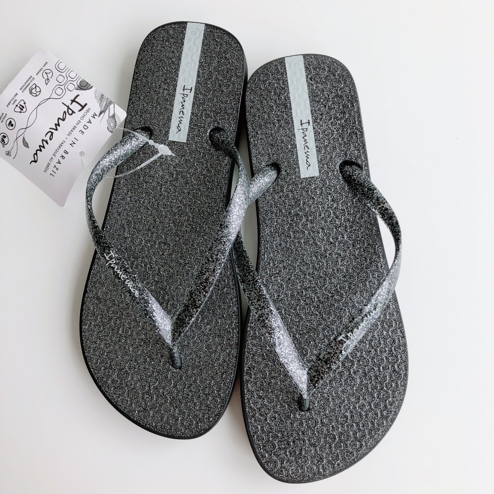 👍*Ipanema 2023*女生巴西拖鞋(璀璨系列 噴砂面 經典人字夾腳拖鞋)-細節圖4