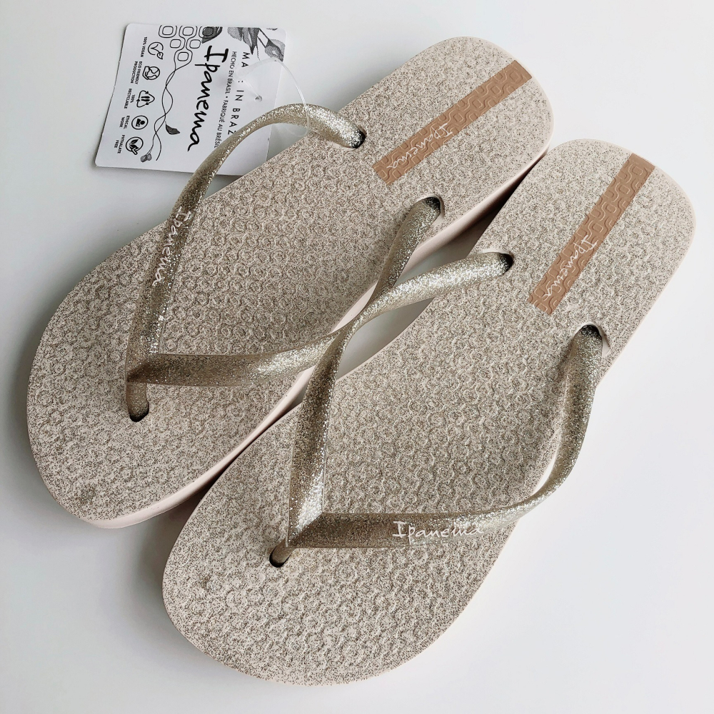 👍*Ipanema 2023*女生巴西拖鞋(璀璨系列 噴砂面 經典人字夾腳拖鞋)-細節圖5