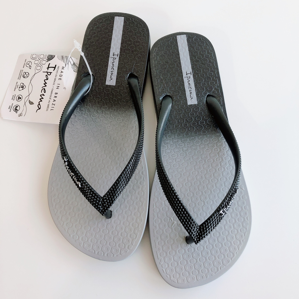 👍*Ipanema*巴西拖鞋(臉紅心跳 金屬感漸層 BLUSH FEM 人字夾腳平底拖鞋)-細節圖4