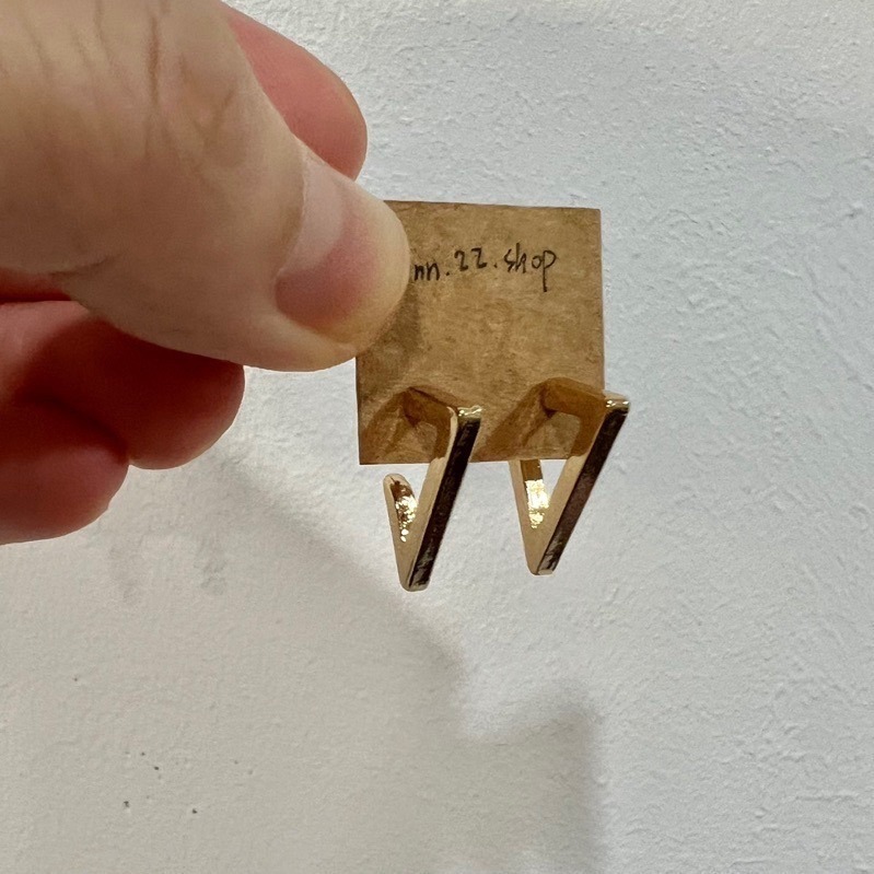 【全新-配件】金色幾何三角簡約百搭氣質耳環-細節圖2