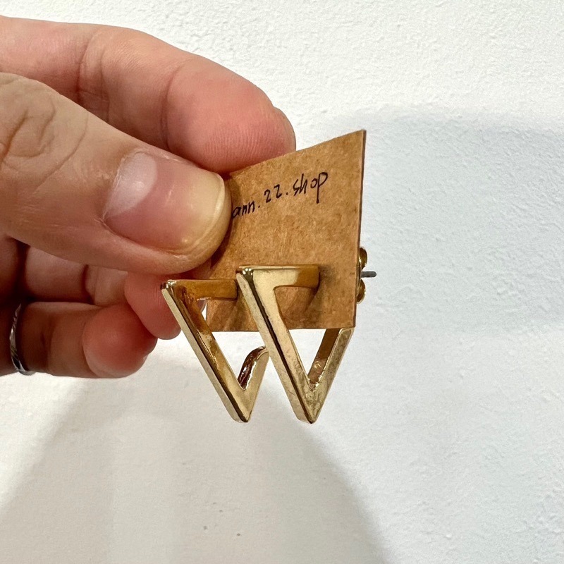 【全新-配件】金色幾何三角簡約百搭氣質耳環-細節圖4