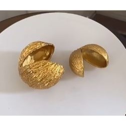 金色金屬果核擺飾品-細節圖4